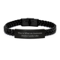 Load image into Gallery viewer, Funny Gifts from Men to Doctor, Awesome Doctor Quote Birthday Unique Gifts, Interlaced Leather Bracelet for Doctor Friends and Family - Image 1